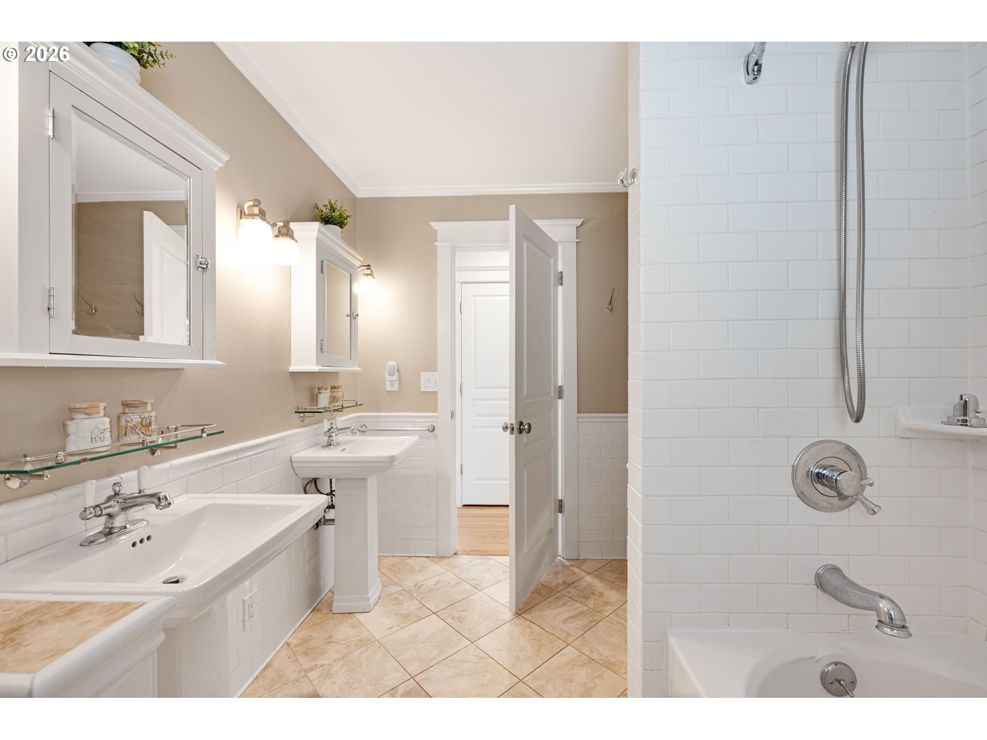 2780 Southwest West Point Avenue Portland, OR 97225 - Photo 28 of 48 Bathroom