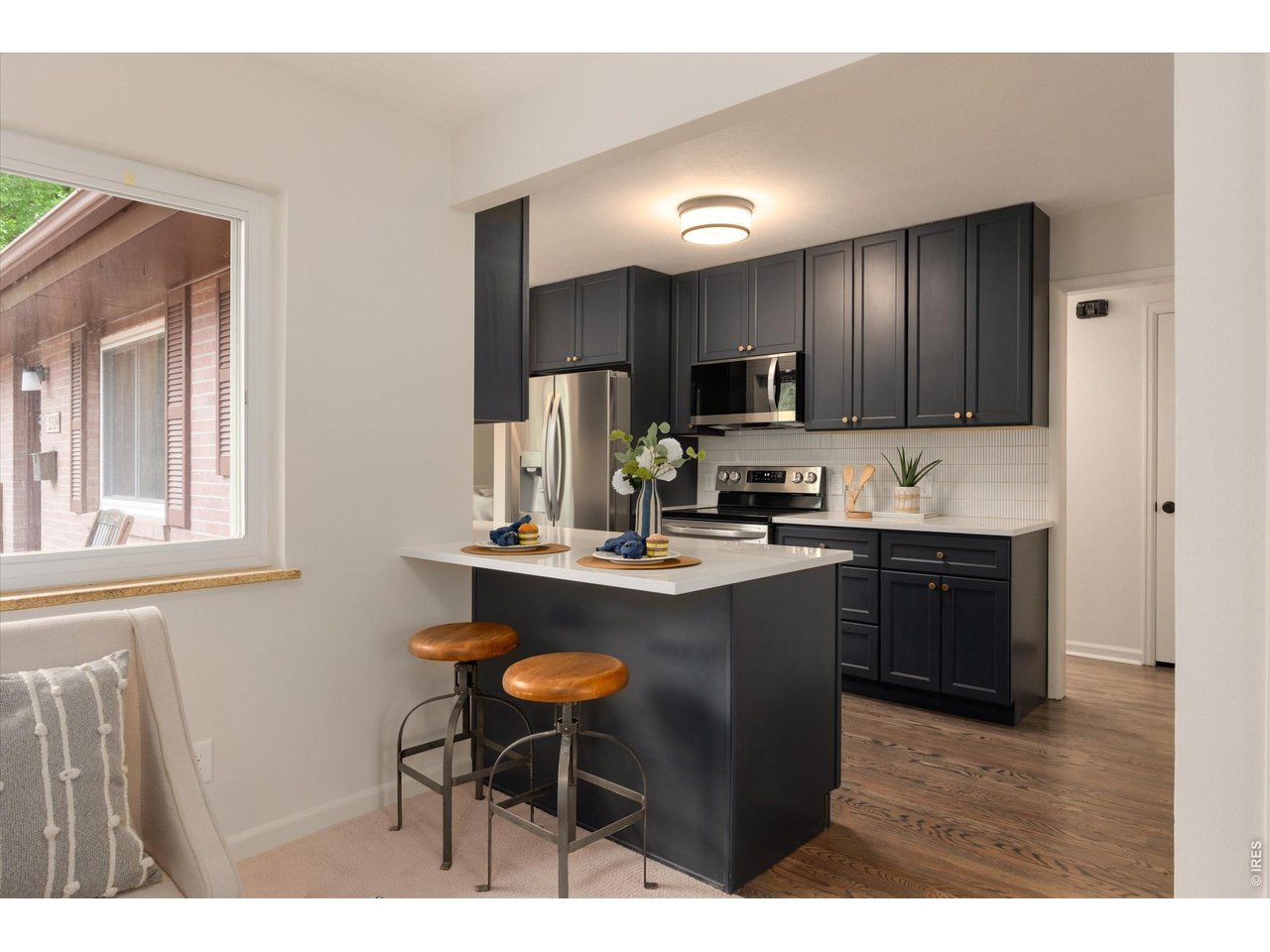 2309 Purdue Road Fort Collins, CO 80525 - Photo 14 of 45 Breakfast Bar