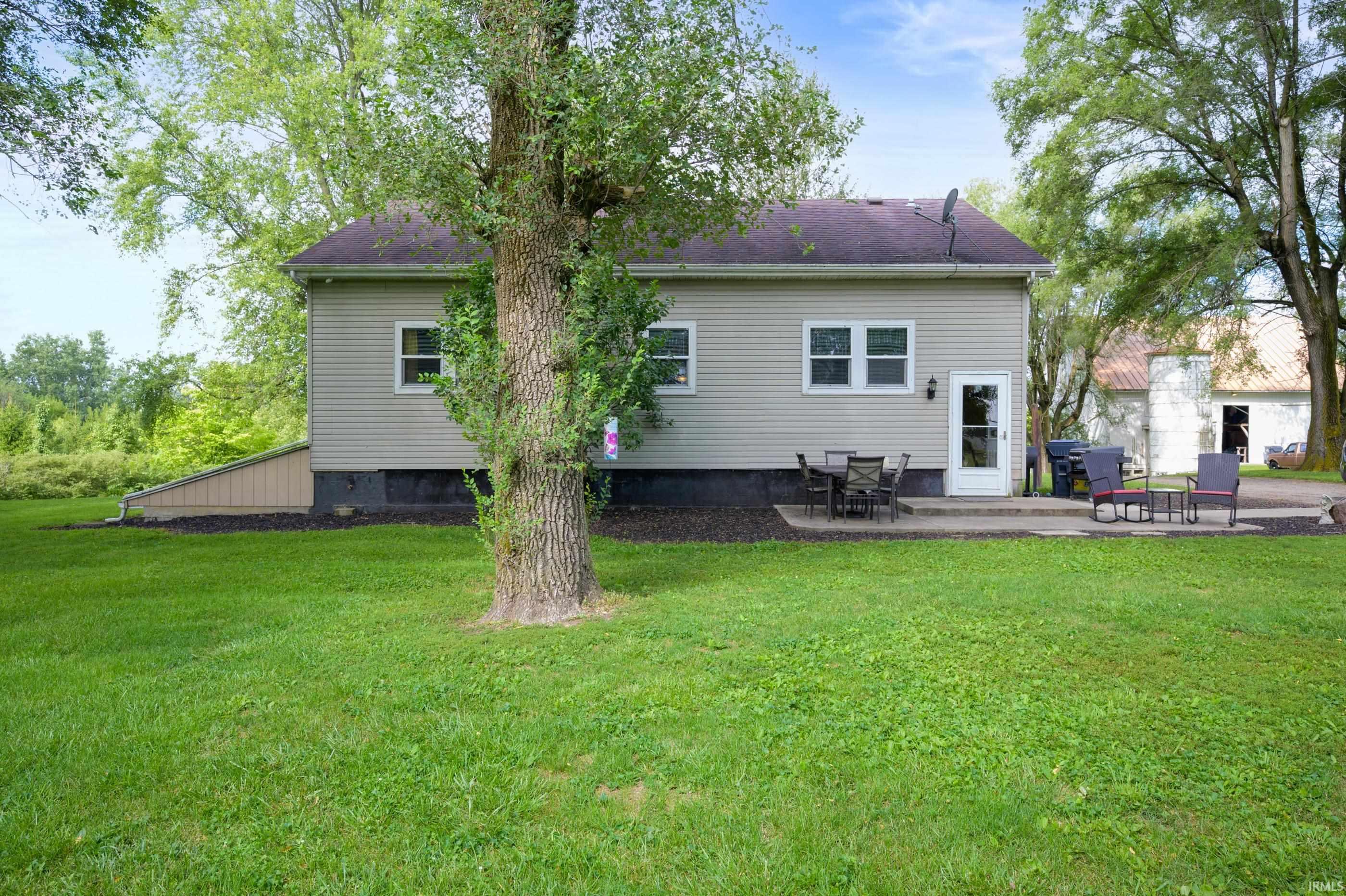 11400 East Gregory Road Albany, IN 47320 - Photo 22 of 31