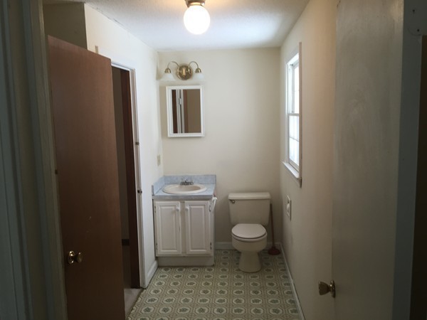 61 Tadmuck Road Westford, MA 01886 - Photo 18 of 22 Gallery Image 18