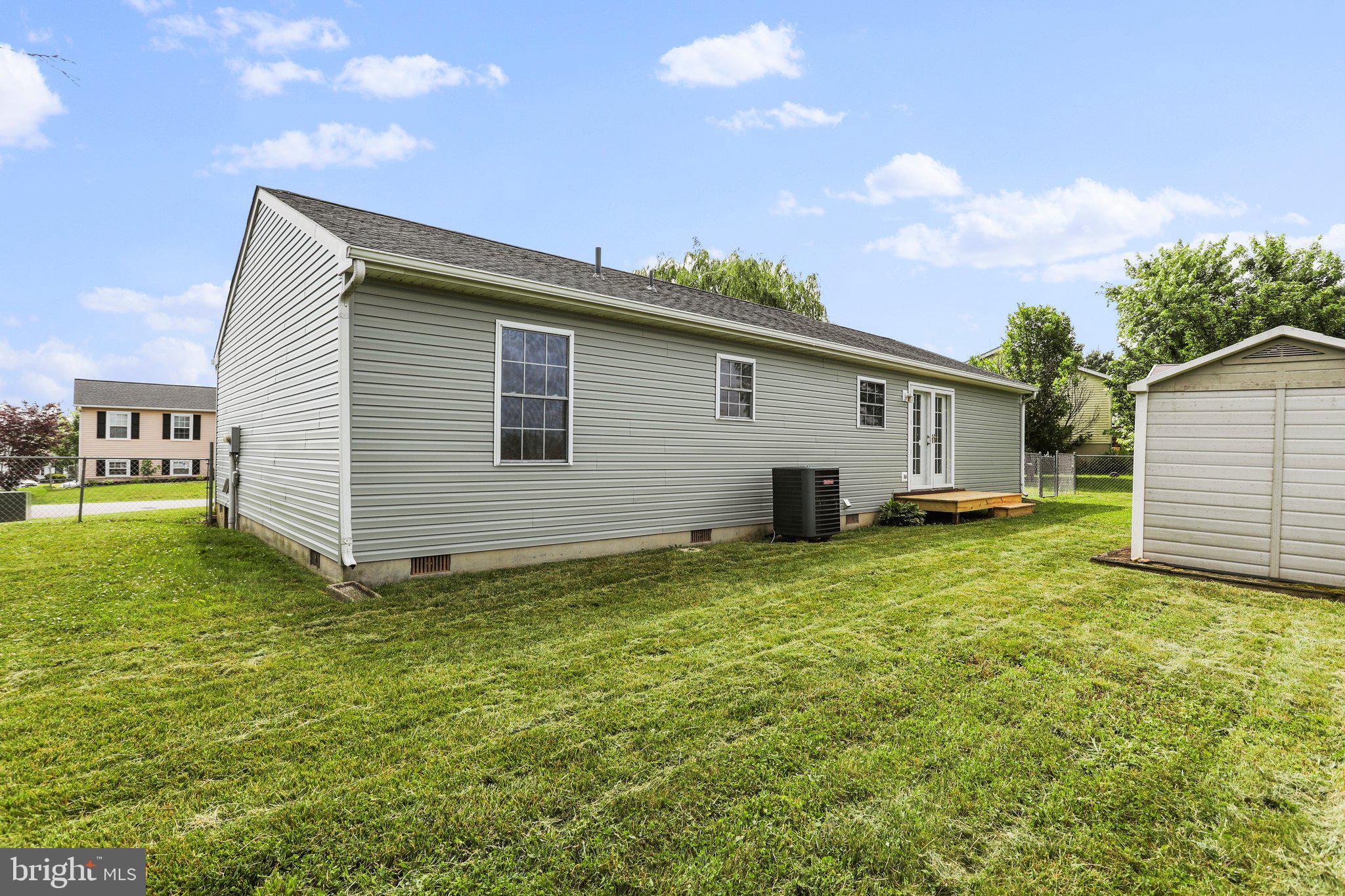 147 Robelei Drive Ranson, WV 25438 - Photo 32 of 40