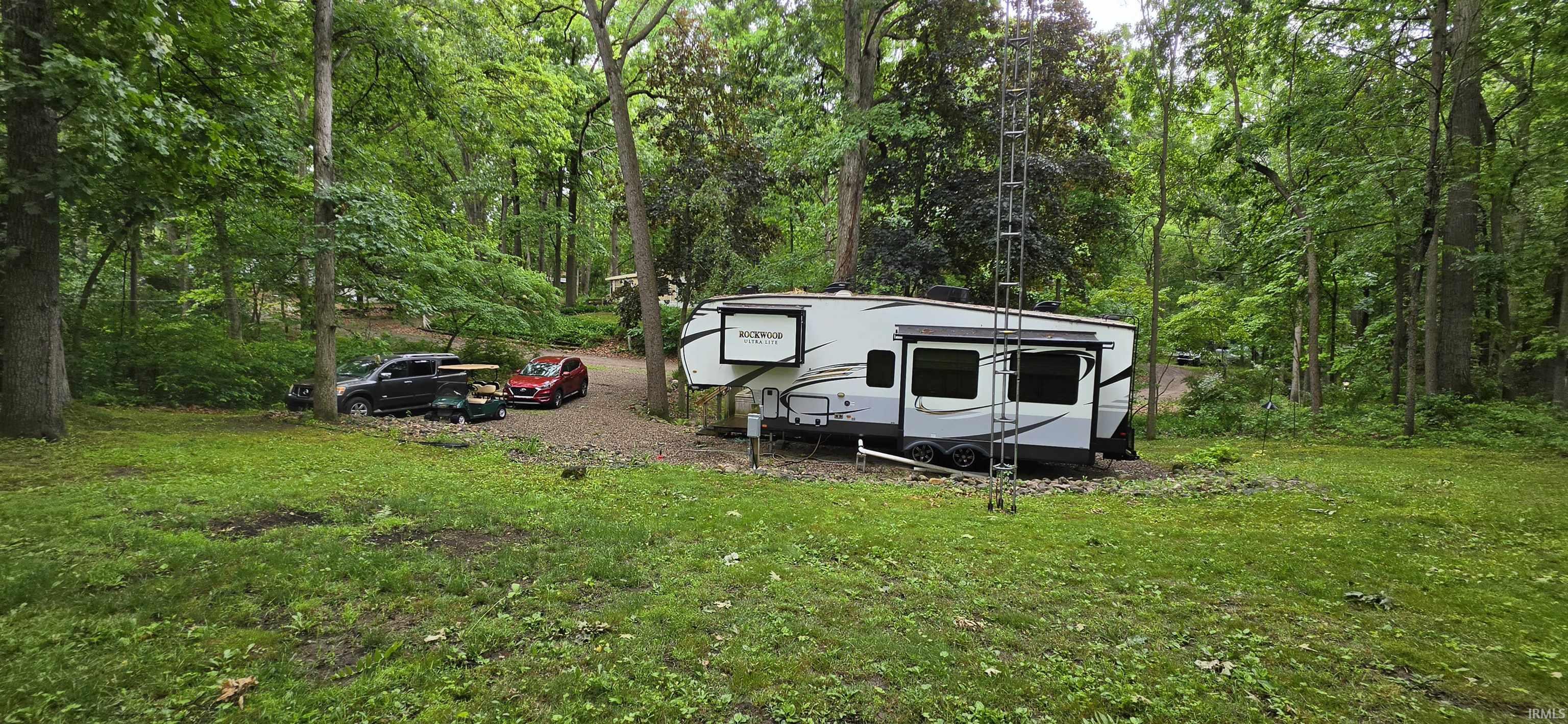 360 Timber Angola, IN 46703 - Photo 10 of 20
