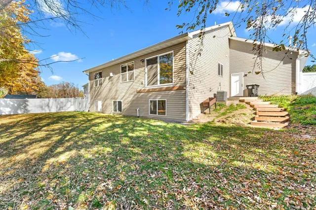 $450,000 | 1045 Bellaire Boulevard Northwest, Isanti, MN 55040