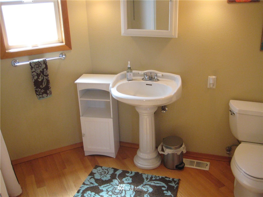 51 Breshear Road Omak, WA 98841 - Photo 8 of 21