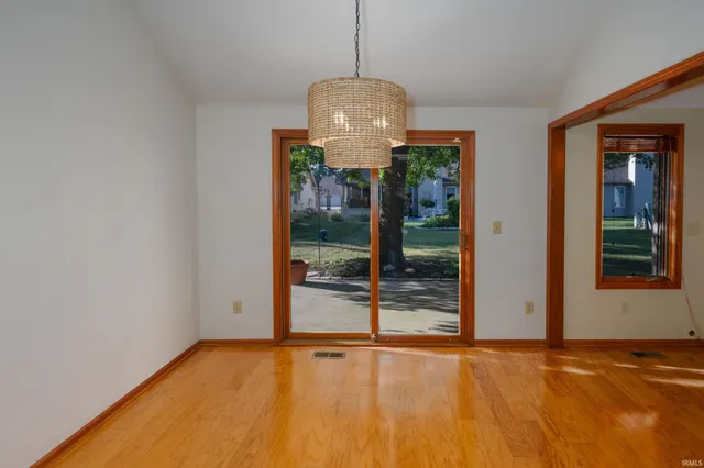 $233,000 | 7435 Glen Gelder Circle West, Fort Wayne, IN 46804