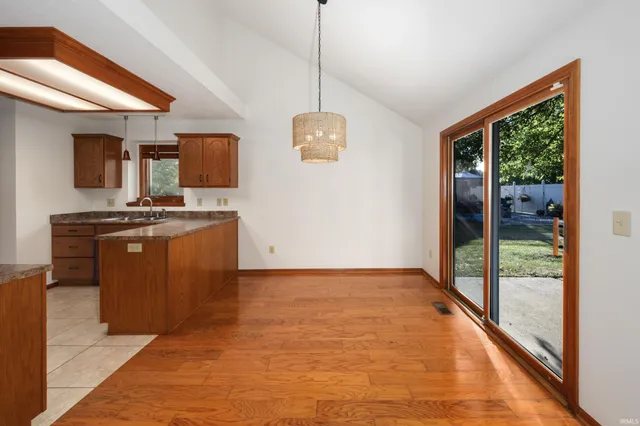 $233,000 | 7435 Glen Gelder Circle West, Fort Wayne, IN 46804