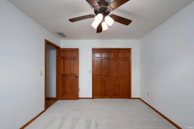 $233,000 | 7435 Glen Gelder Circle West, Fort Wayne, IN 46804