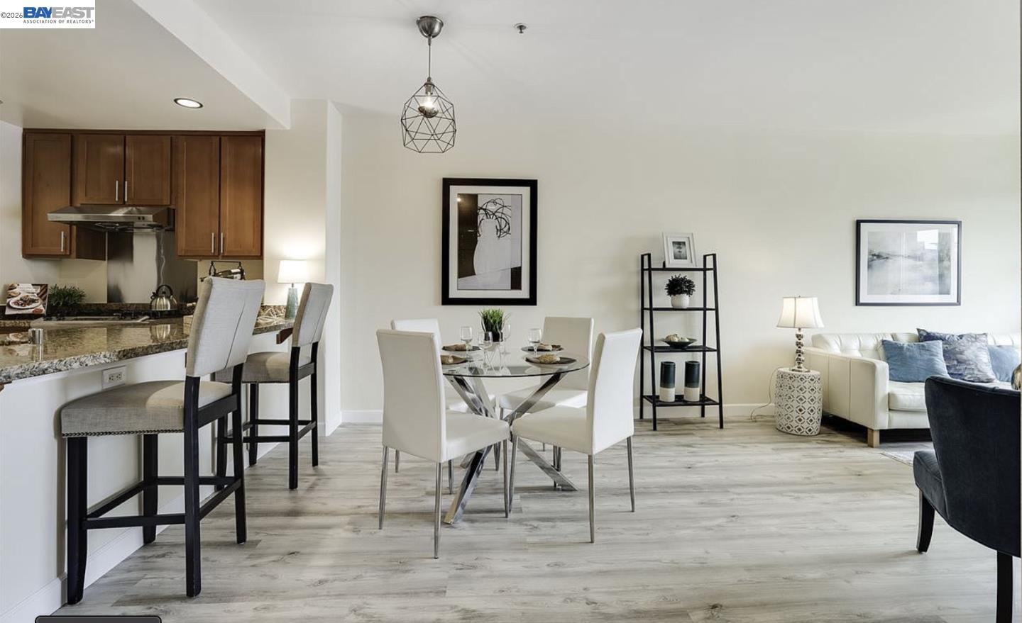 423 7th Street, Unit 208 Oakland, CA 94607 - Photo 4 of 14