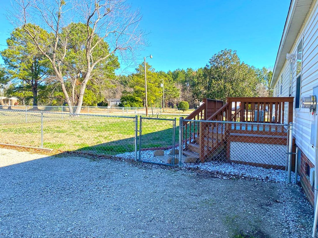 144 Faith Road Bishopville, SC 29010 - Photo 4 of 28 Gallery Image 4