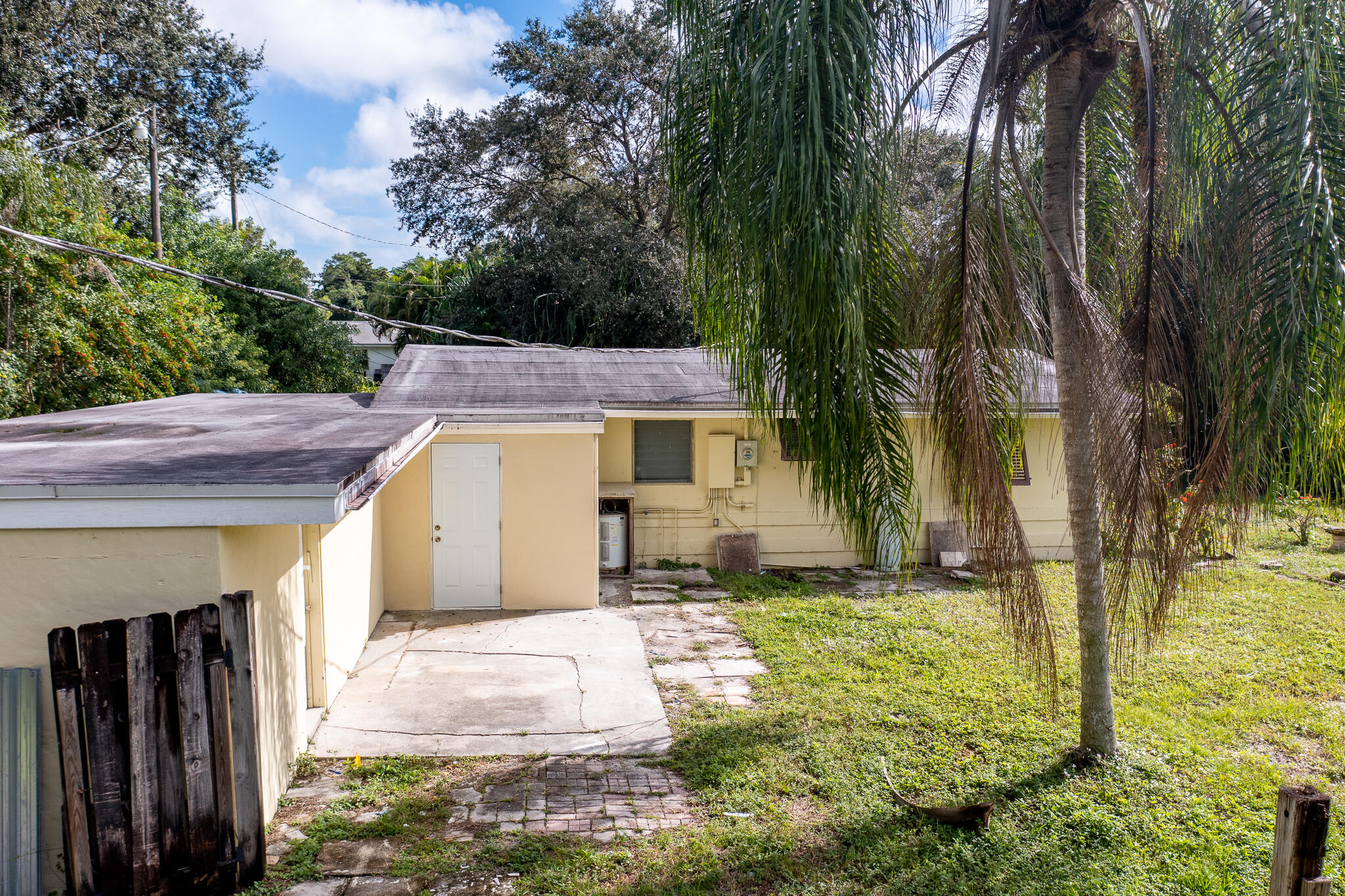 152 Akron Road Lake Worth, FL 33467 - Photo 4 of 33 152 Akron Rd - Lake Worth, Fl-2