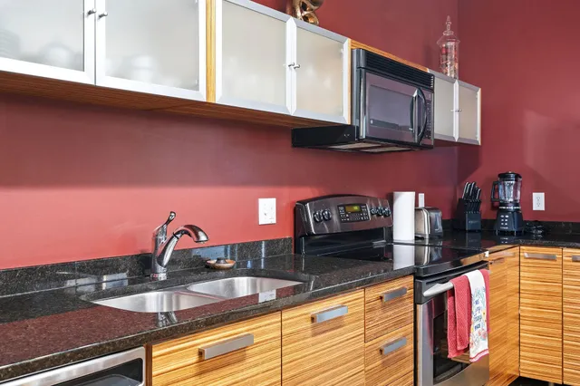 $1,495 | 350 St Peter Street, Unit 802, St. Paul, MN 55102