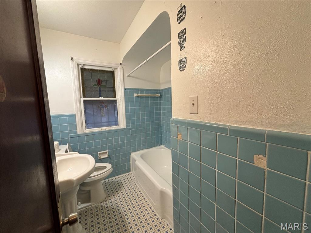 5916 Alpha Avenue St. Louis, MO 63147 - Photo 11 of 18