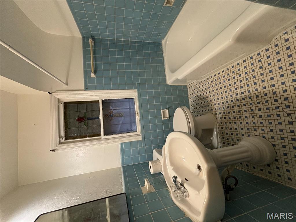 5916 Alpha Avenue St. Louis, MO 63147 - Photo 12 of 18