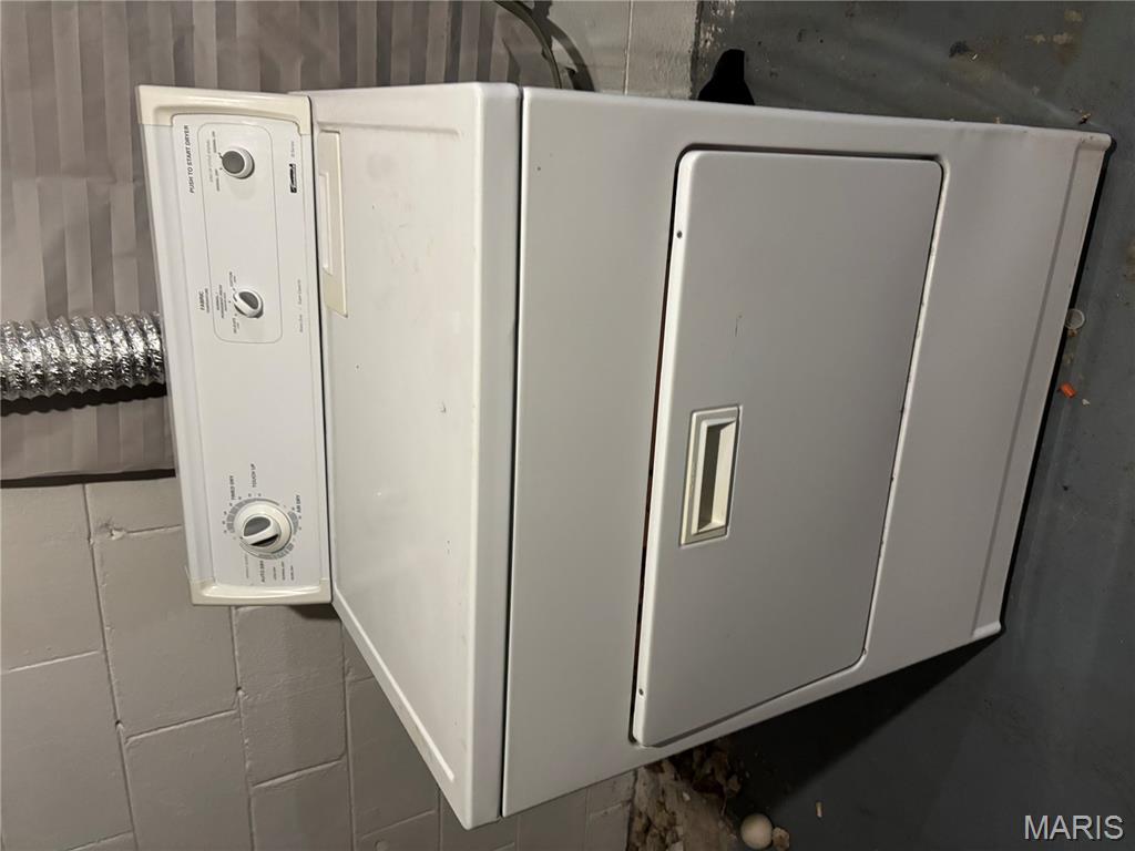 5916 Alpha Avenue St. Louis, MO 63147 - Photo 8 of 18