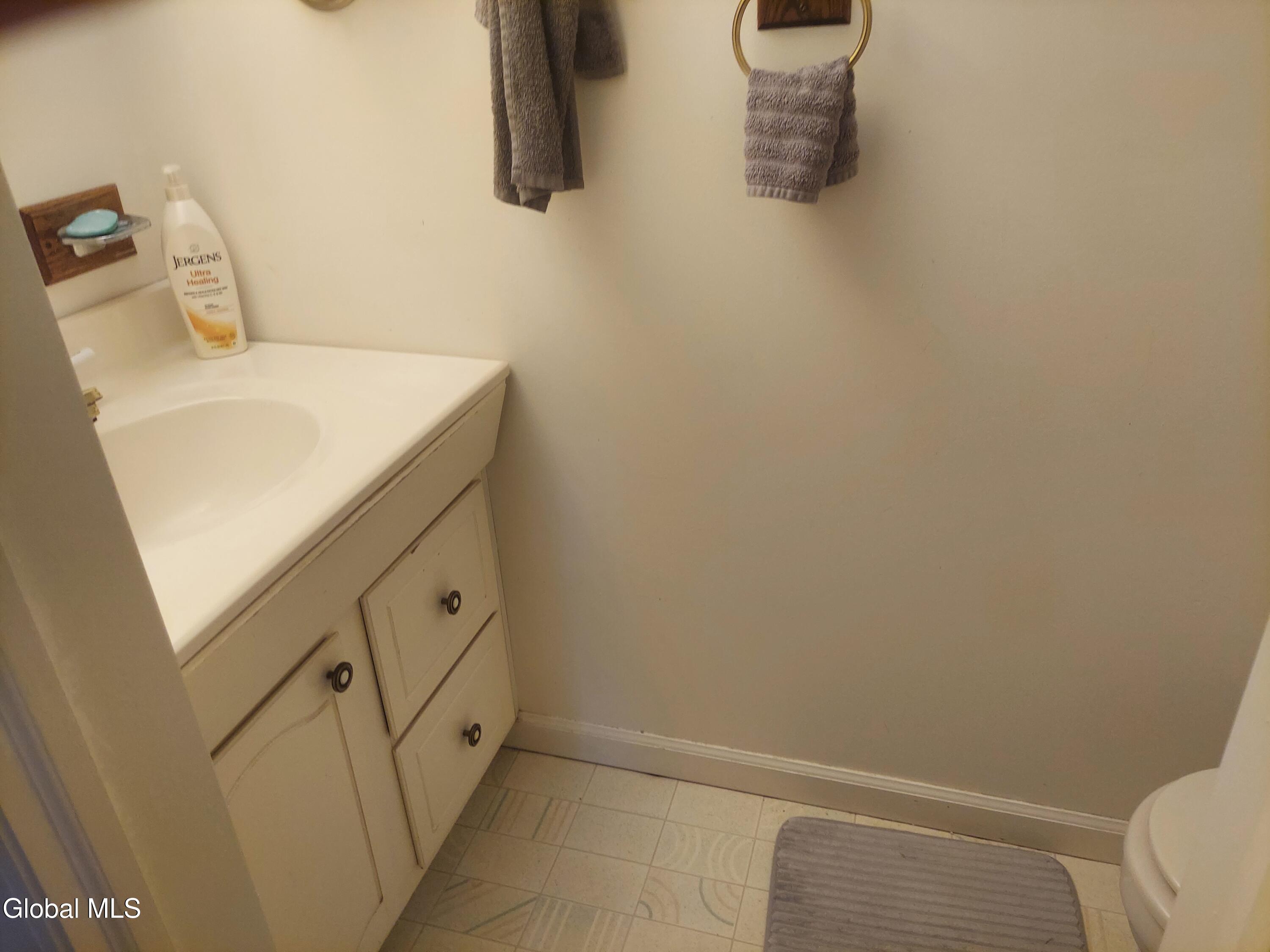 5 Owen Road Grafton, NY 12052 - Photo 30 of 32 33) 63215-68d009b51bc30