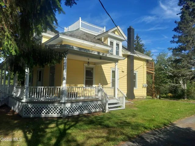 $285,000 | 5 Owen Road, Grafton, NY 12052