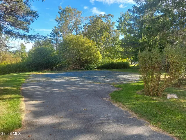 $285,000 | 5 Owen Road, Grafton, NY 12052