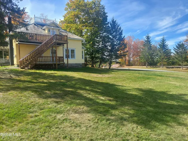 $285,000 | 5 Owen Road, Grafton, NY 12052