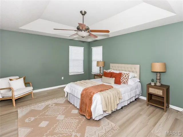 $399,900 | 157 Oak Hill Drive, Maryville, IL 62062