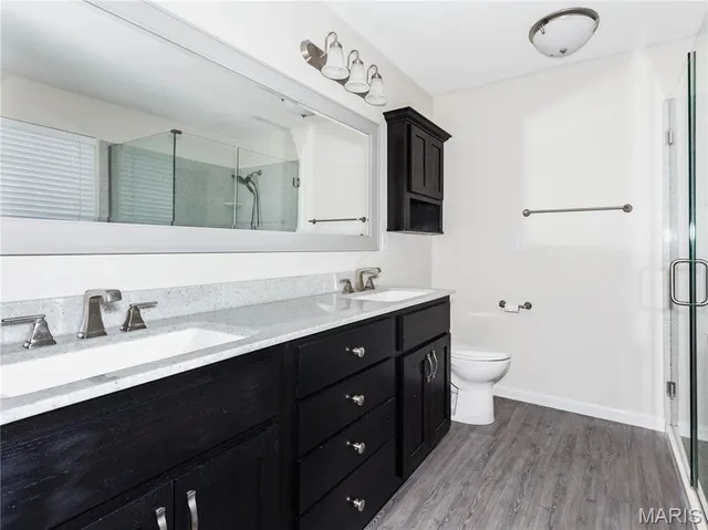 $399,900 | 157 Oak Hill Drive, Maryville, IL 62062