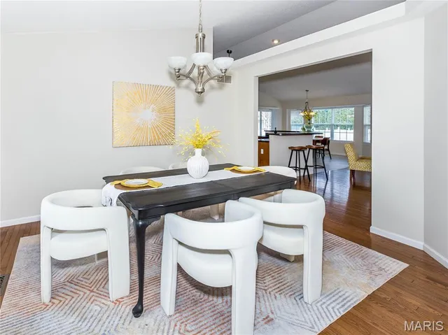 $399,900 | 157 Oak Hill Drive, Maryville, IL 62062