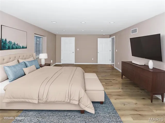 $399,900 | 157 Oak Hill Drive, Maryville, IL 62062