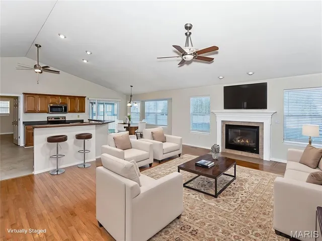 $405,000 | 157 Oak Hill Drive, Maryville, IL 62062