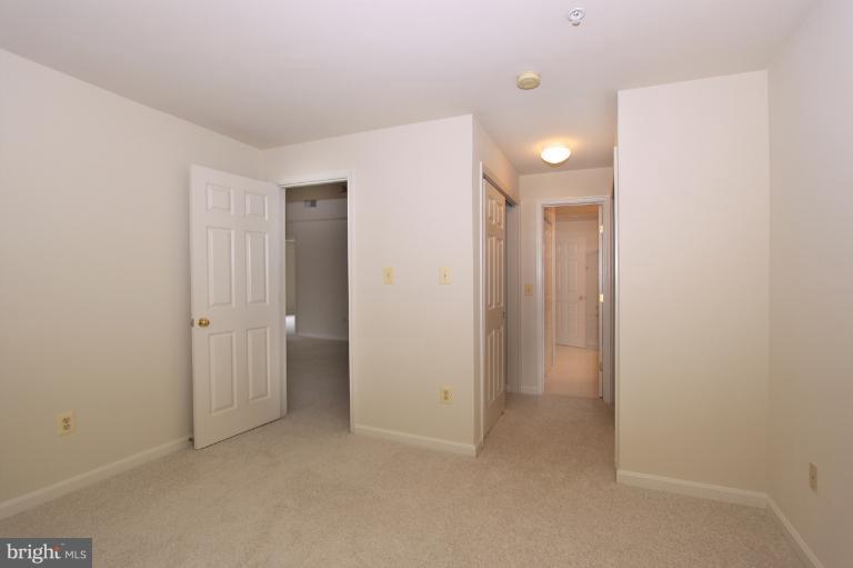 111 Timberbrook Lane, Unit 304 Gaithersburg, MD 20878 - Photo 27 of 30 Bedroom (Master)