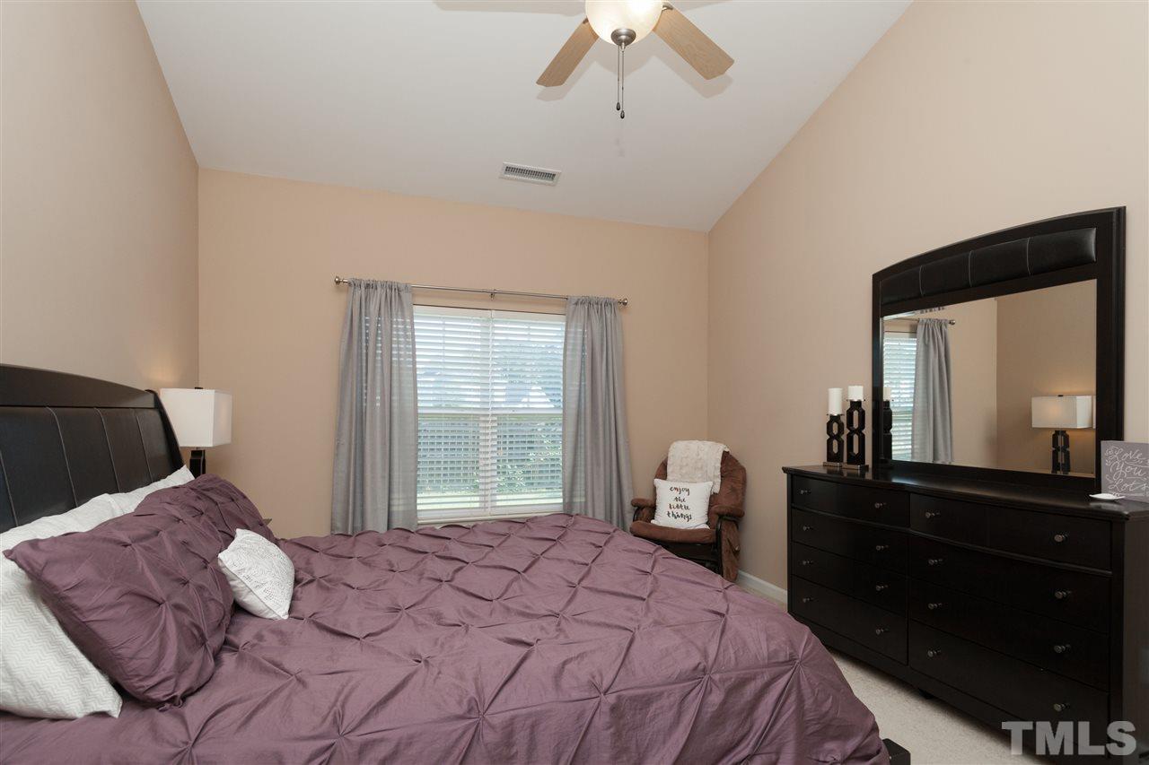641 Smith Ridge Way Fuquay-Varina, NC 27526 - Photo 15 of 25 Gallery Image 15