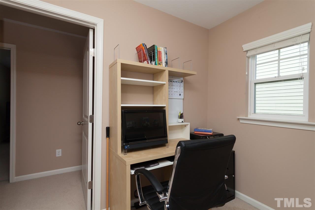 641 Smith Ridge Way Fuquay-Varina, NC 27526 - Photo 21 of 25 Gallery Image 21