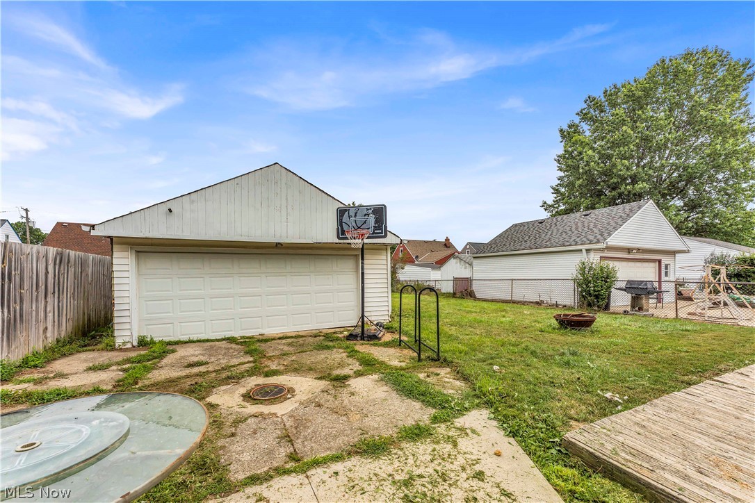 30015 Warren Road Wickliffe, OH 44092 - Photo 22 of 23 Gallery Image 22