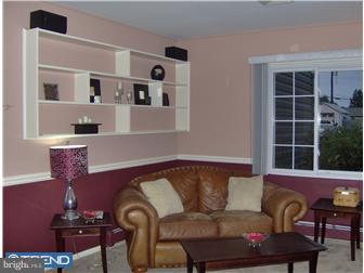 10 Incurve Road Levittown, PA 19057 - Photo 9 of 12 Gallery Image 9