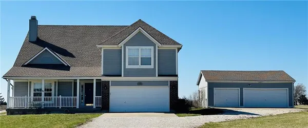 $549,950 | 27572 Normandy Road, Louisburg, KS 66053