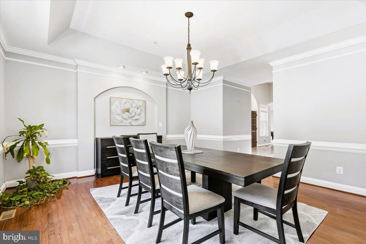 13305 Old Fort Road Fort Washington, MD 20744 - Photo 16 of 52 Formal Dining Room