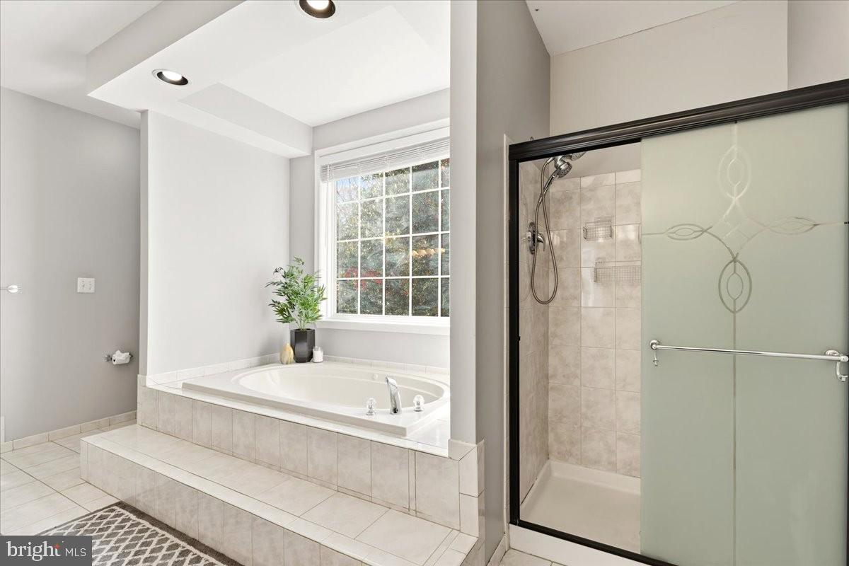 13305 Old Fort Road Fort Washington, MD 20744 - Photo 26 of 52 Primary Bath Suite