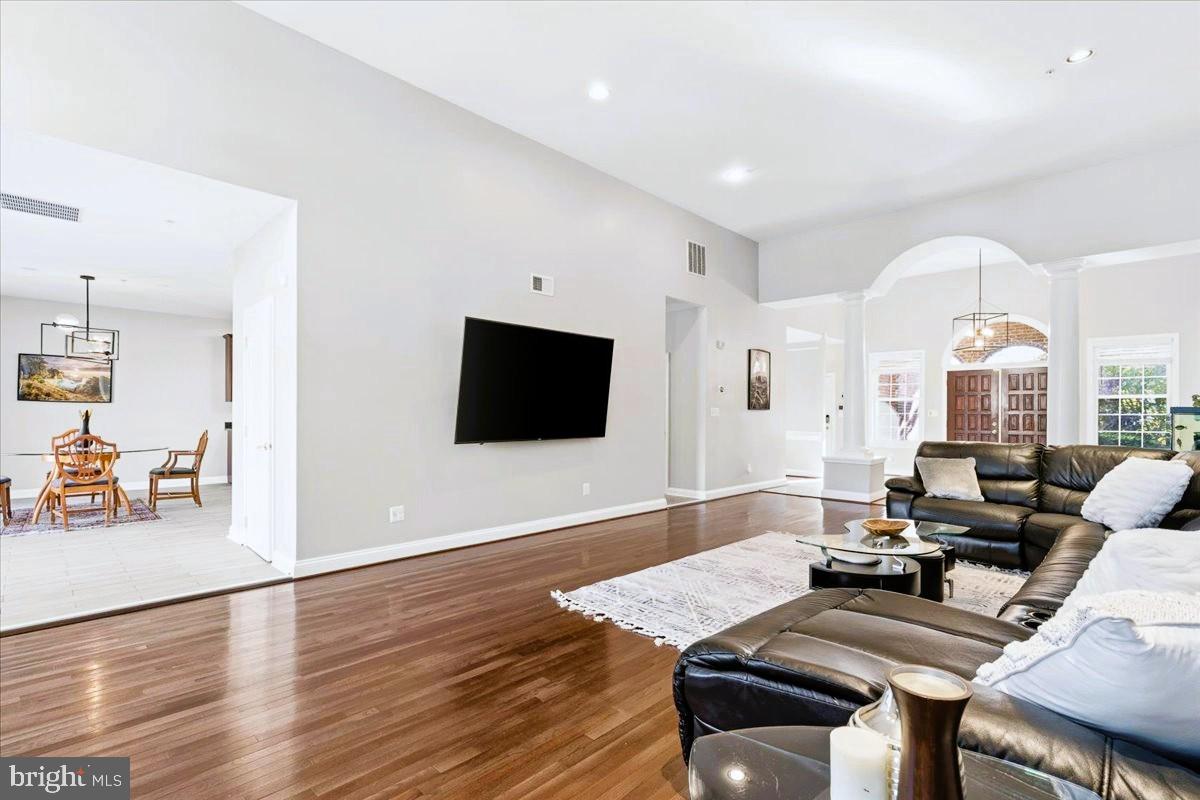 13305 Old Fort Road Fort Washington, MD 20744 - Photo 9 of 52 Great Room