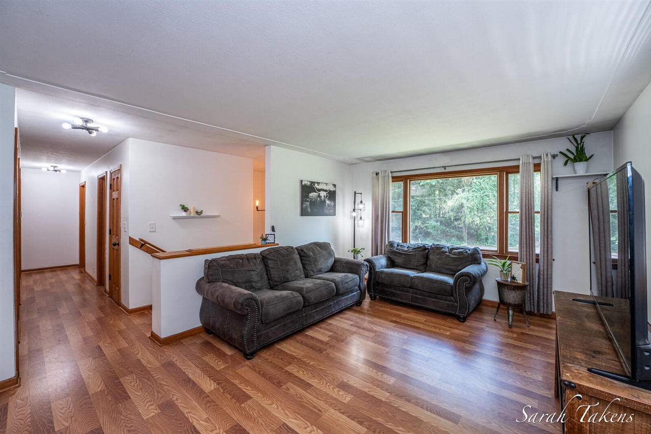 3860 East Pontaluna Road Fruitport, MI 49415 - Photo 6 of 53