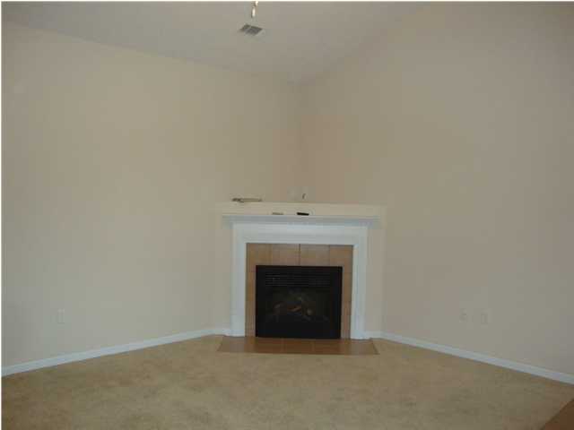 459 Tropical Way Freeport, FL 32439 - Photo 2 of 8 Gallery Image 2