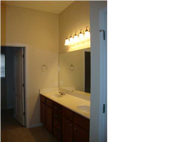 459 Tropical Way Freeport, FL 32439 - Photo 6 of 8 Gallery Image 6