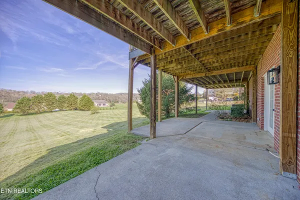 $550,000 | 2859 Luther Catlett Circle, Sevierville, TN 37876
