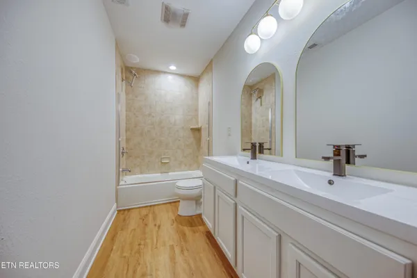 $550,000 | 2859 Luther Catlett Circle, Sevierville, TN 37876