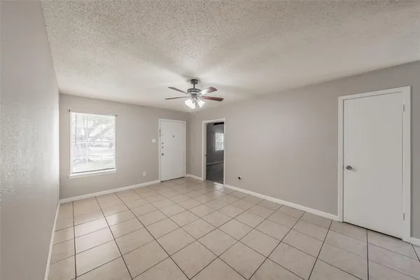 $265,500 | 3029 Montclair Place, Denton, TX 76209