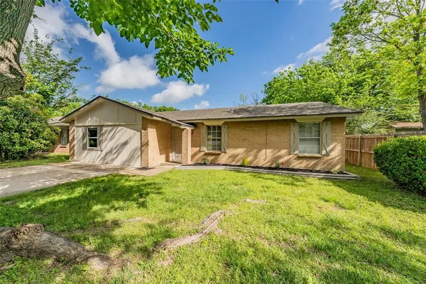 $265,500 | 3029 Montclair Place, Denton, TX 76209