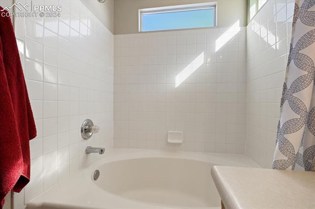 7655 Coffee Road Peyton, CO 80831 - Photo 16 of 31 Large soaking tub.