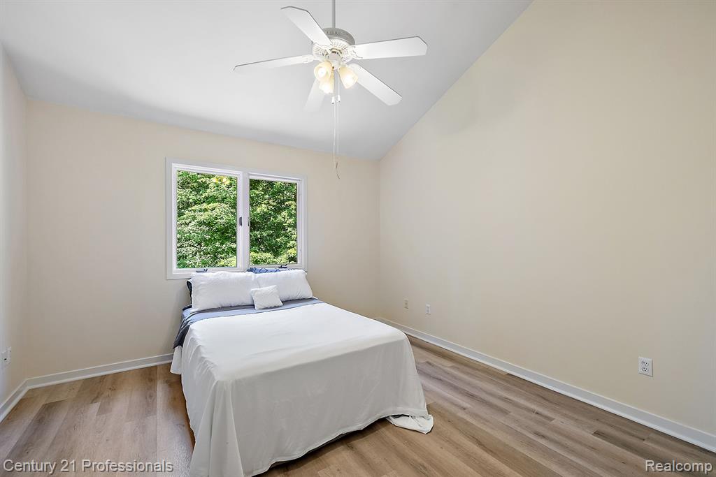 2989 Gardner Road Oxford, MI 48371 - Photo 47 of 69