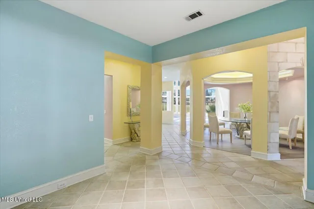 $468,999 | 109 Overlook Pointe Circle, Ridgeland, MS 39157