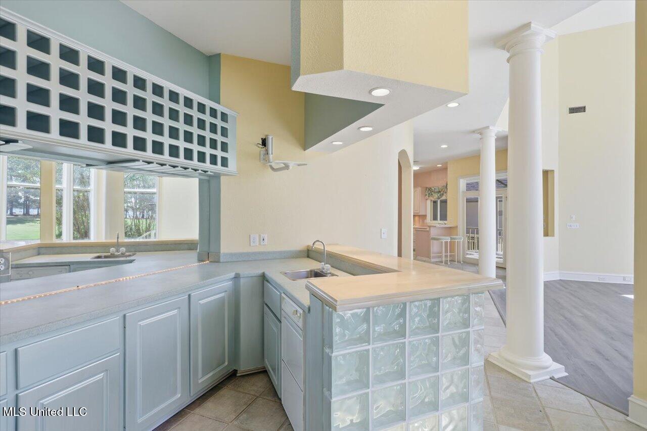 109 Overlook Pointe Circle Ridgeland, MS 39157 - Photo 27 of 84 18-109 Overlook Pointe Cir _ Home Tours