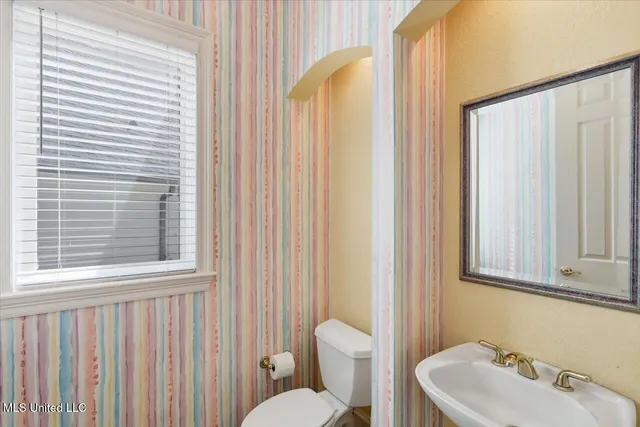 $468,999 | 109 Overlook Pointe Circle, Ridgeland, MS 39157