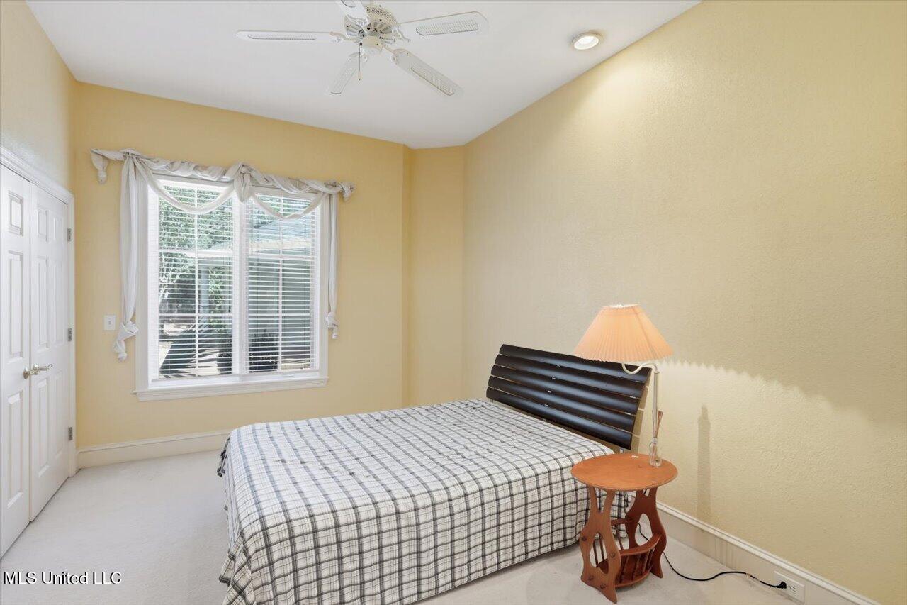 109 Overlook Pointe Circle Ridgeland, MS 39157 - Photo 45 of 84 37-109 Overlook Pointe Cir _ Home Tours