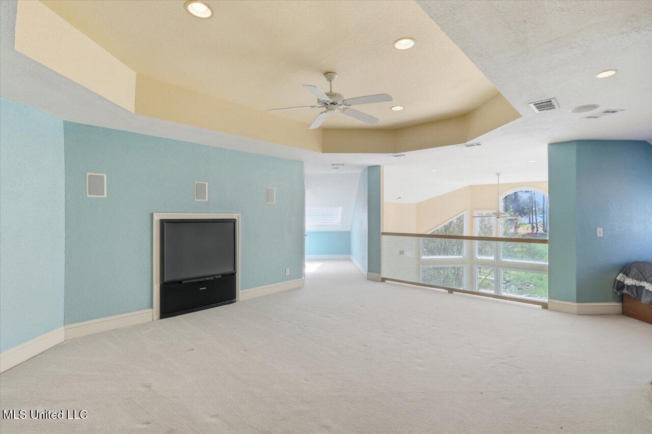 109 Overlook Pointe Circle Ridgeland, MS 39157 - Photo 48 of 84 40-109 Overlook Pointe Cir _ Home Tours